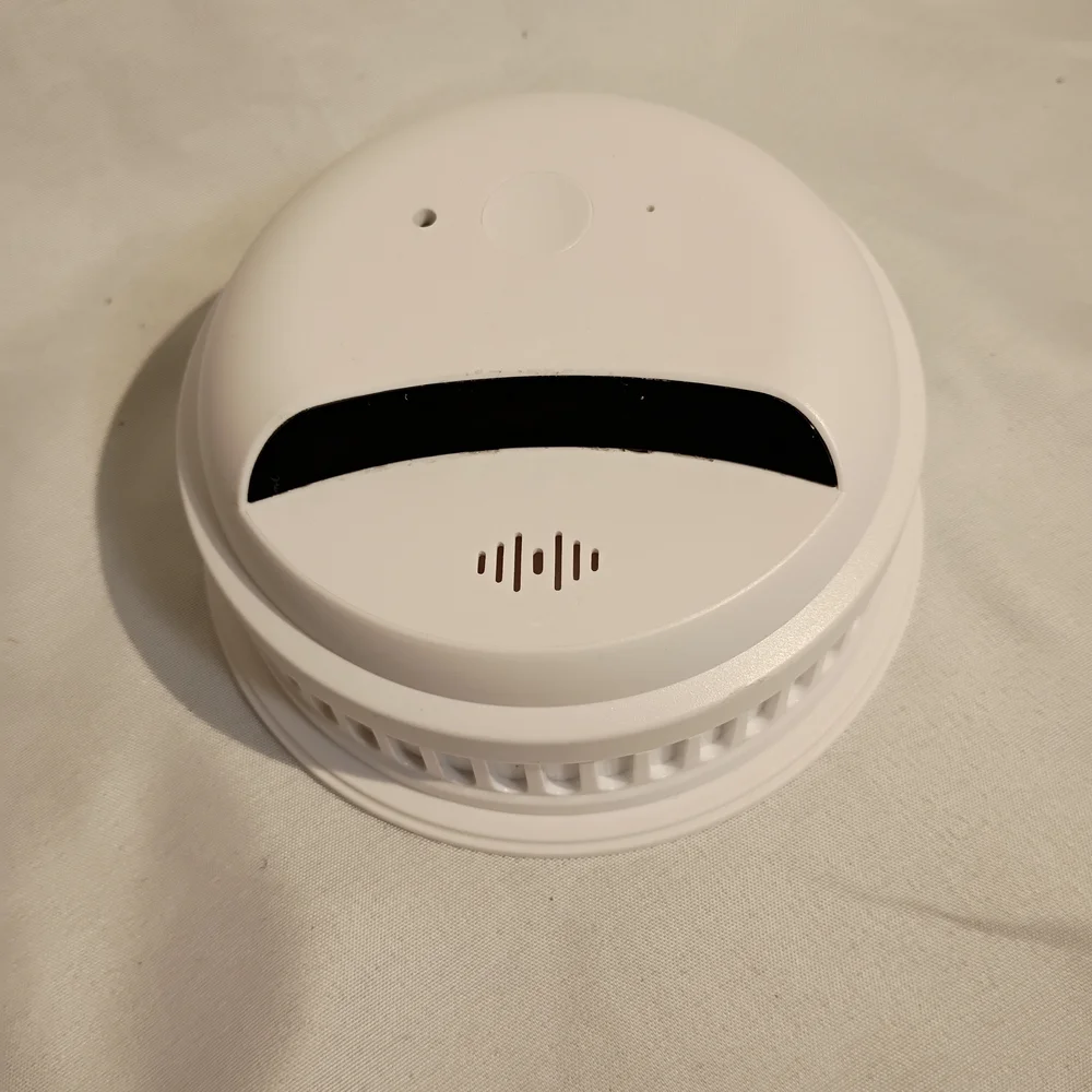 Camduck White Security Camera Memory Card Nanny Cam